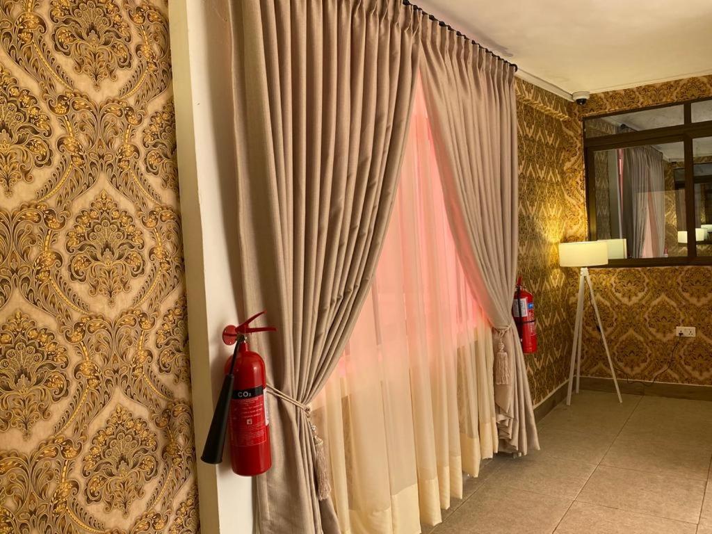 Milton Avenue Suites Accra Exterior foto