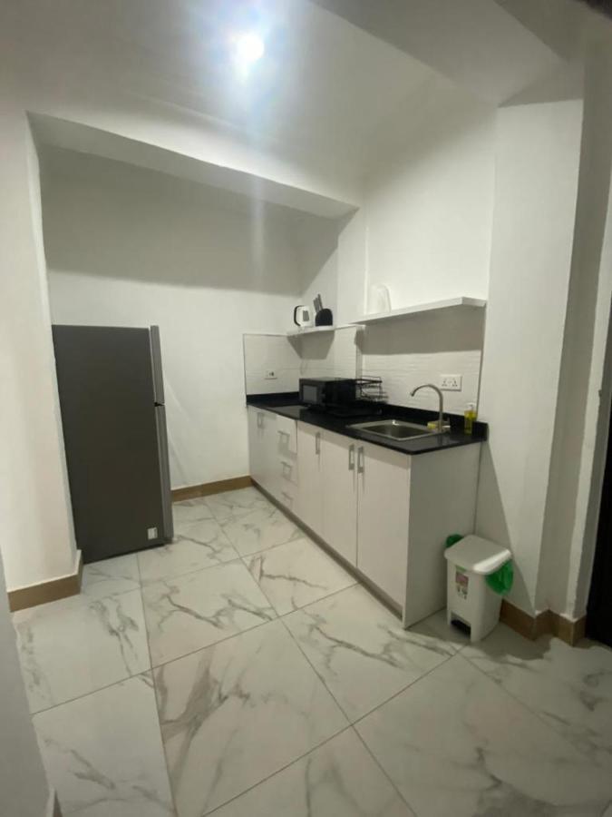 Milton Avenue Suites Accra Exterior foto